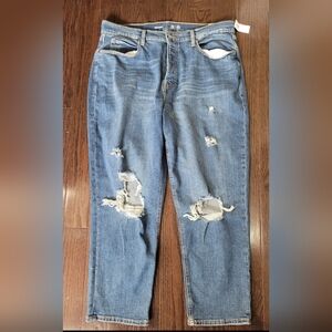 BNWT Old Navy distressed jeans